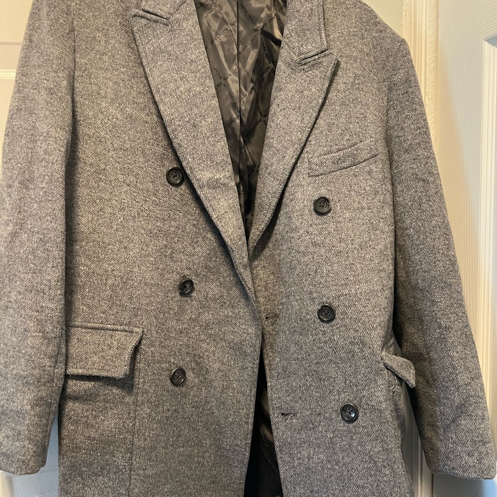 Michael Kors Gray Pea Coat with Notched Lapels and Structured Shoulders